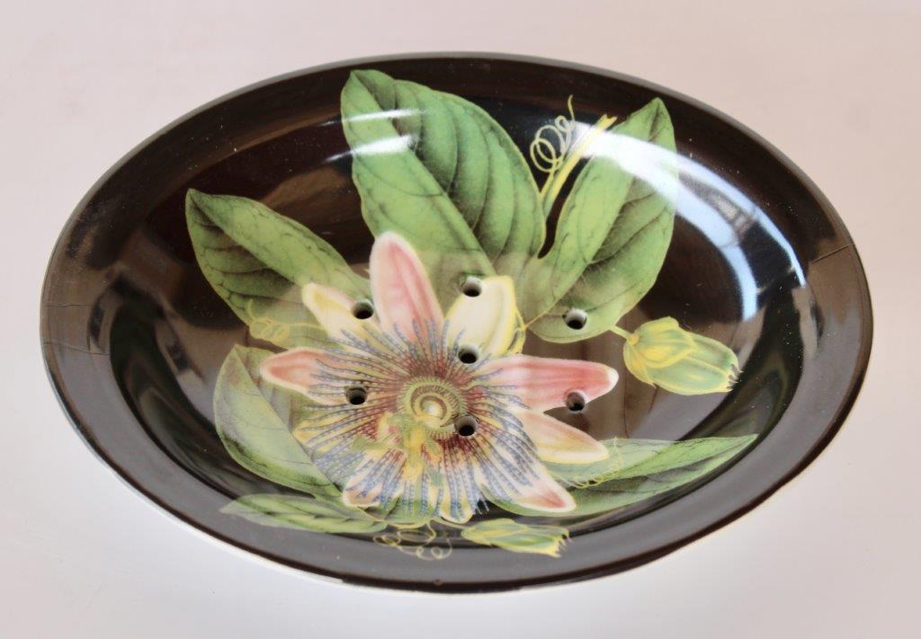 Black granadilla soap dish