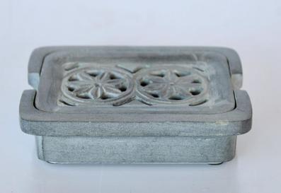 Grey soap stonge cutout soap dish