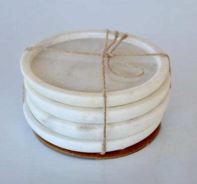 Set of 4 white marble coasters