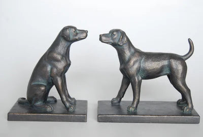 Book ends dogs